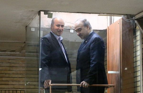  عدم حضور مهدی تاج در فدراسیون فوتبال در اعتراض به رفتار وزیر ورزش  در انتظار هفته جنجالی