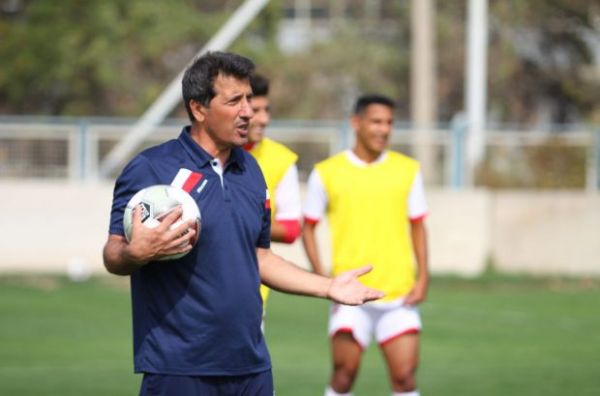 محمد تقوی بازیکنان تراکتورسازی من را تحت تاثیر قرار دادند