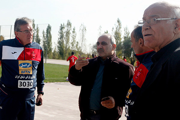  جعفر کاشانی  پرسپولیس خانه من است و فعلا هستم  گرشاسبی درد باشگاه را می‌دانست