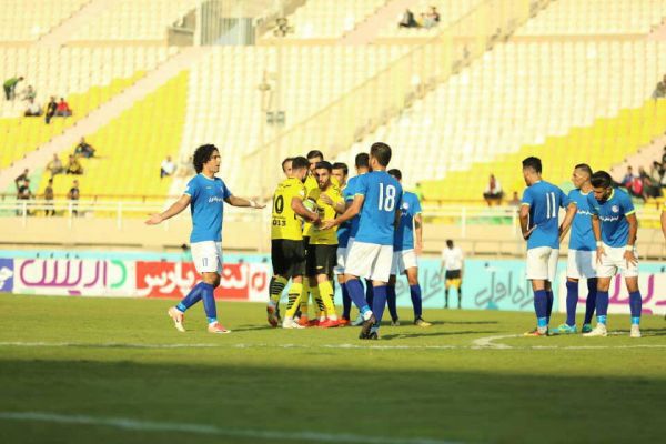 سلیمانی گلسپاهان صحیح بود، پنالتی استقلال خوزستان اشتباه