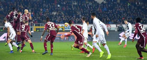  رونالدو پنج‌هزارمین گل تاریخ یوونتوس در لیگ را زد