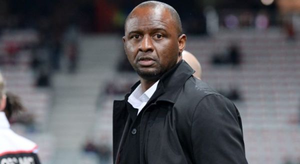 پاتریک ویرا دوست داشتم بالوتلی را به دیوار بکوبم اما حالا دیگر مربی هستم و نمی توانم