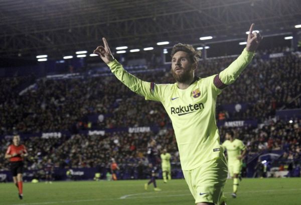 لوانته 0-5 بارسا رمز پیروزی، لئو مسی