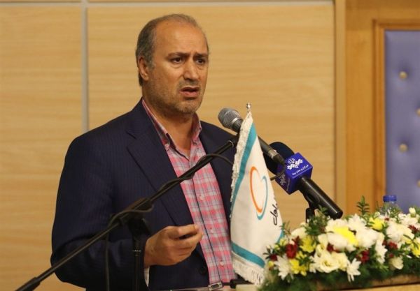 مهدی تاج نیم فصل دوم از سیستم VAR استفاده میکنیم به فیفا نامه زدیم