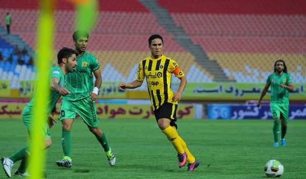  احتمال جدایی علی‌محمدی از سپاهان