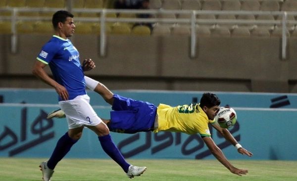  احمد آل‌نعمه  اگر تقویت شویم می‌توانیم در لیگ برتر بمانیم  سپاهان با خوش‌شانسی یک امتیاز گرفت