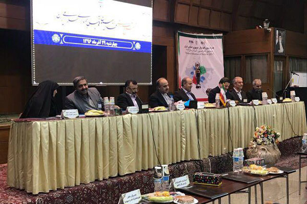 با وجود اعلام رسمی فدراسیون؛ وزارت ورزش از زمان برگزاری مجمع فدراسیون فوتبال بیاطلاع است