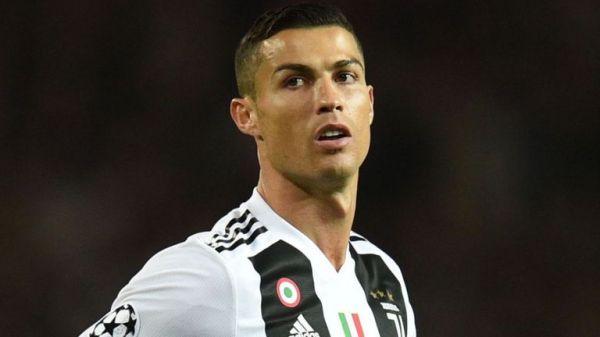  مدیر ورزشی یوونتوس  این رونالدو بود که به یوونتوس پیشنهاد داد