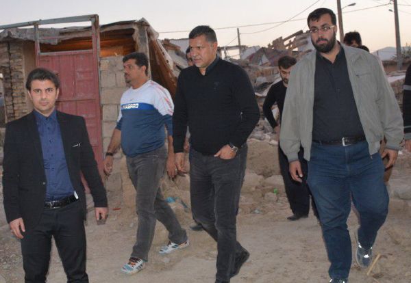 تندیس مهر حقوق بشر به علی دایی اهداء شد