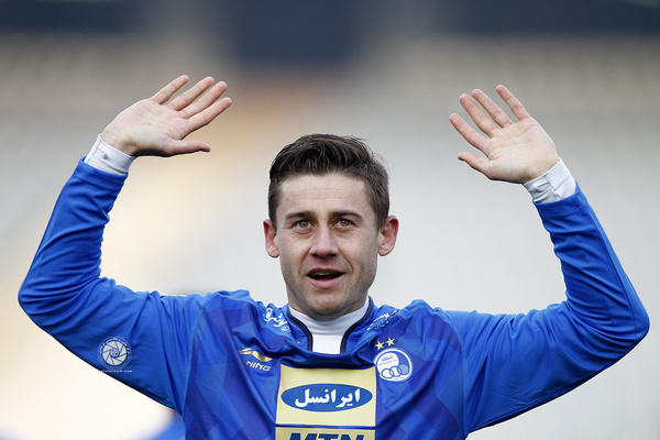  جباروف با استقلالی ها به توافق رسید   بازگشت دوباره سرور به جمع پسران آبی