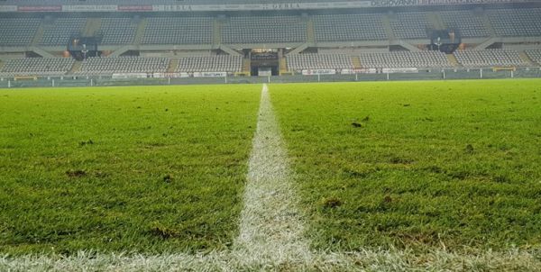 پیشکسوتان سرخابیها مقابل پیشکسوتان ملی در استادیوم امام رضا ع پا بهتوپ میشوند