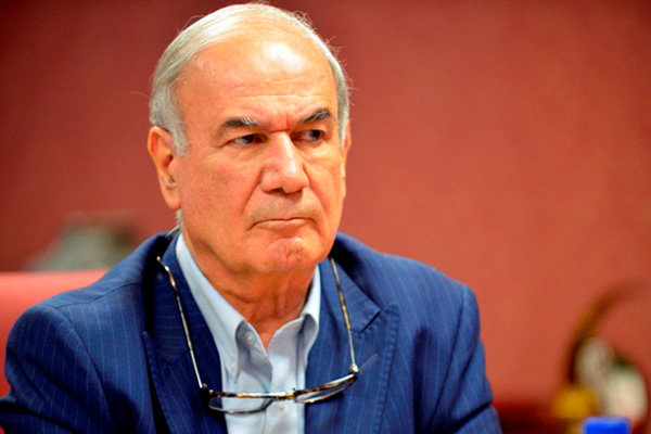  افشارزاده  نمی توانم به جلسه خصوصی سازی بروم استقلال روی غلتک افتاده