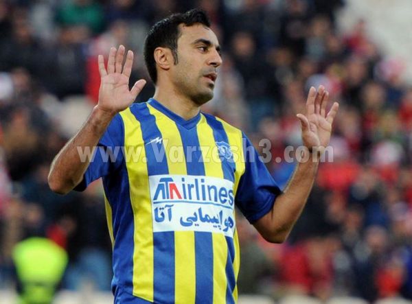 چرا فرهادی بعد از گل شادی نکرد عکس