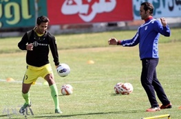 مسعود شجاعی علی کریمی وجدان بیدار فوتبال ایران است