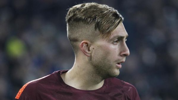  دلوفئو  به این دلیل از بارسا جدا شدم