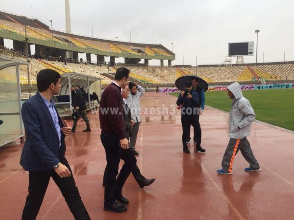 اعتراض هواداران استقلال به داوری بیژن حیدری