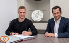  رسمی؛ یاشوا کیمیش قرارداد خود را با بایرن مونیخ تمدید کرد