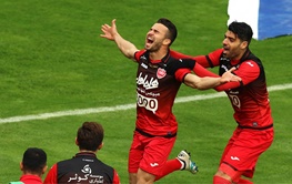 تصویری از جشن تولد بازیکن ایرانی در قطر