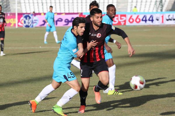  فصل برای هافبک پیکان تمام شد