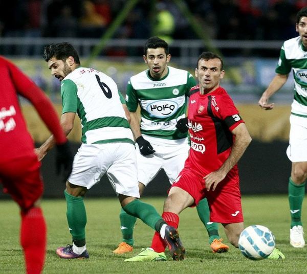 پرسپولیسیها ساعت 14 جلوی گیشه فولادشهر