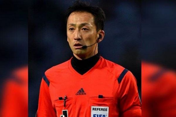 یک ژاپنی داور ایرانیها در اصفهان