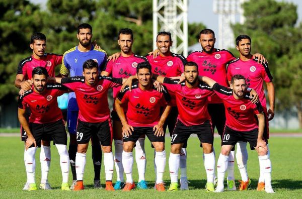 پدیده - ذوبآهن پشت درهای بسته