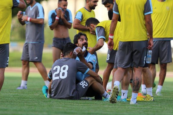 خطری که از بیخ گوش مدافع پارس جم گذشت عکس