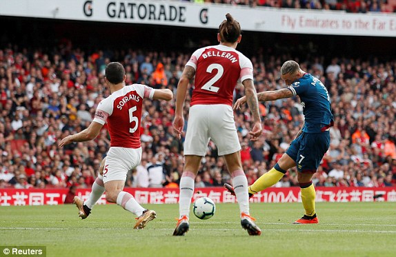  آرسنال و فرار موقت از کابوس  عکس