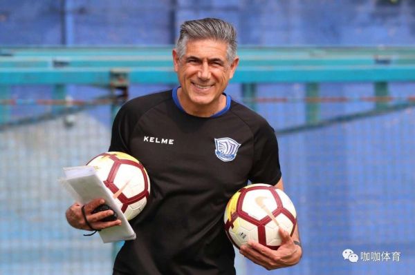 اشکهای قطبی پس از کنارهگیری از شیجیاژوانک عکس