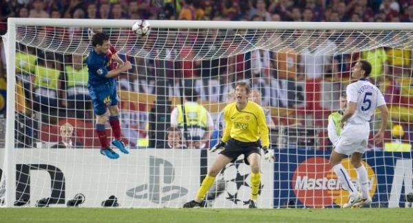 لیونل مسی به خوراک مورد علاقه اش رسید عکس