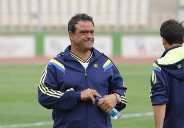 مرتضی کرمانیمقدم باید خیلی زود به صدر جدول برسیم توقع فرهاد کاظمی همیشه بالاست