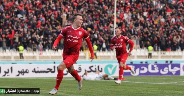 تراکتورسازی4 - ذوب آهن یک تراکتور با رانندگی تقوی می تازد