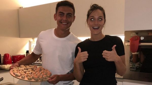 بهترین تولد دیبالا از جشن در اردوی آرژانتین تا تبریک رمانتیک نامزدش