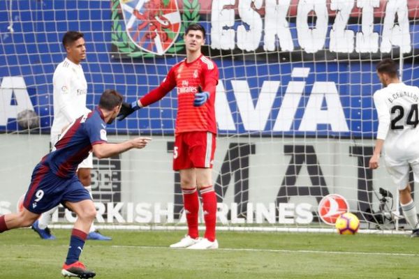 حملات شدید طرفداران رئال مادرید به کورتوا