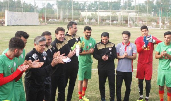  تصویری از تمرین فولاد با حضور چهره‎های جدید  مارکو آنتونیو آلوارز فریرا و جهانیار محبی مقدم، دستیاران جدید قطبی برای نخستین بار در تمرین شرکت کردند