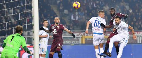 مدافع تورینو مشکلات خط دفاعی آرسنال را حل میکند