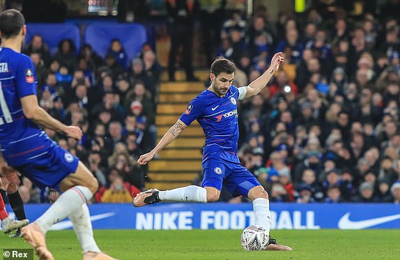 جشن خداحافظی ستاره چلسی خراب شد عکس