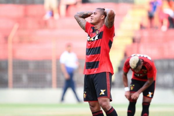 گزینه جدید استقلال پائولو هنریکه