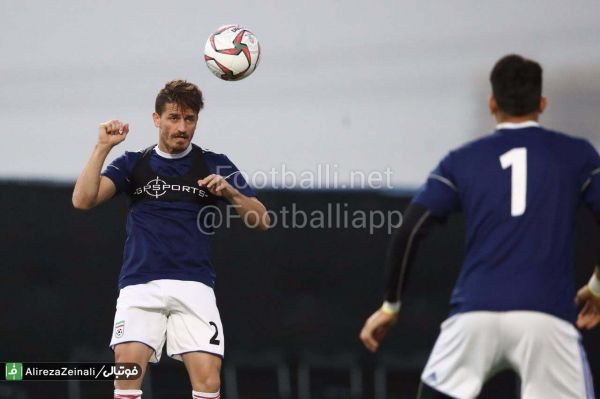  بازهم وريا بازى مى كند يا ستاره اقبال به رامين چشمك مى زند  نمايش خوب رامين و وريا در بازيهاى گروهى بيشترين ترديدها را براى پست دفاع راست تيم ملى به وجود آورده است