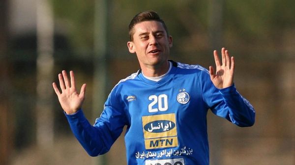 فریب سرور جپاروف به یک تیم ازبکستانی پیوست