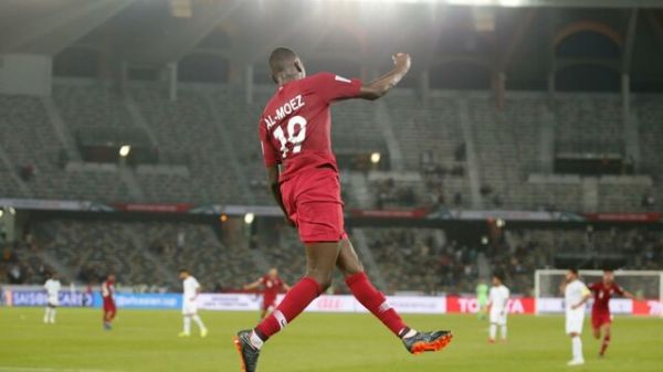  برتری قطر برابر ژاپن در نیمه نخست فینال جام ملت‌ها