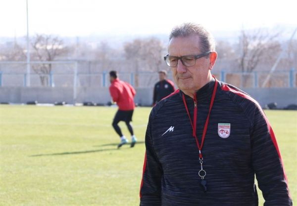 لیکنز گارانتی برای پیروزی در همه بازیها و قهرمانی نمیدهم