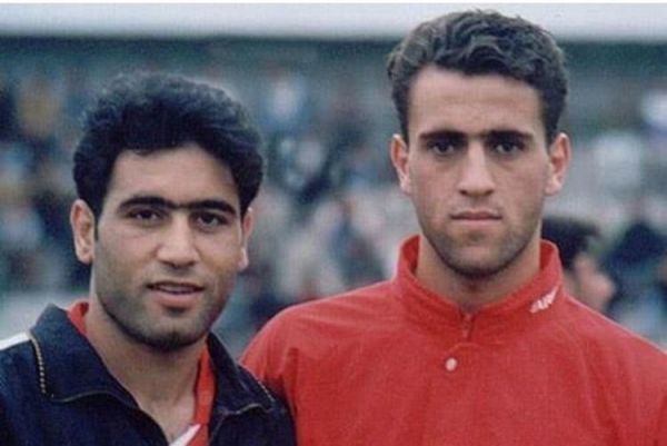  علی فتح‎الله‎زاده مدیرعامل اسبق باشگاه استقلال در گفتگویی تلویزیونی به این نکته اشاره کرد که سالها قبل، به جز علی کریمی، مهدوی‎کیا هم با استقلال قرارداد داخلی امضا کرده بود