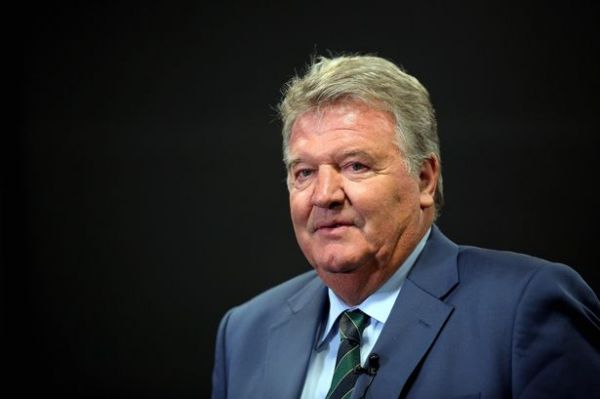 توشاک 69 سال دارم وهرگز کسی مثل مسی ندیده ام