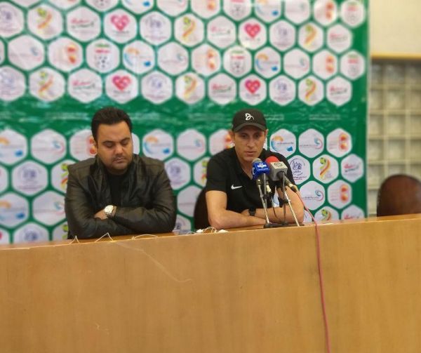 گلمحمدی بازی سختی مقابل استقلال خوزستان داریم منشا برای حضور در پدیده ٧٠٠ هزار دلار میخواست