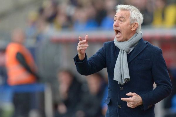 فنمارویک در دو راهی ایران و امارات