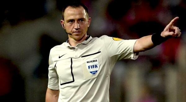  داور فرانسوی دیدار یاران سردار آزمون و فنرباغچه را سوت می‌زند