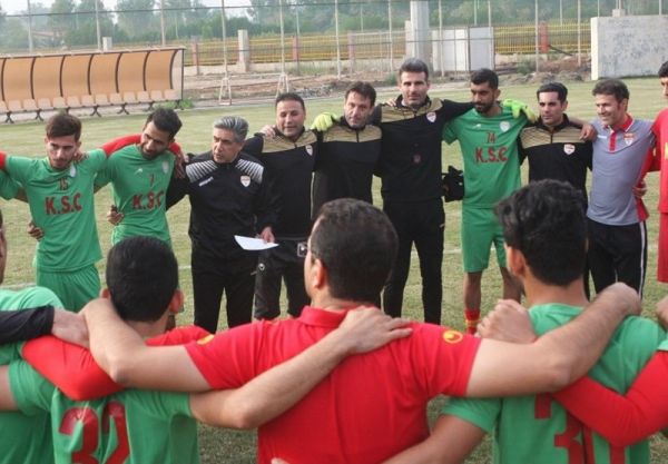 استراحت یک روزه افشین قطبی به بازیکنان فولاد مریدی به بازی مقابل نفت مسجدسلیمان هم نمیرسد