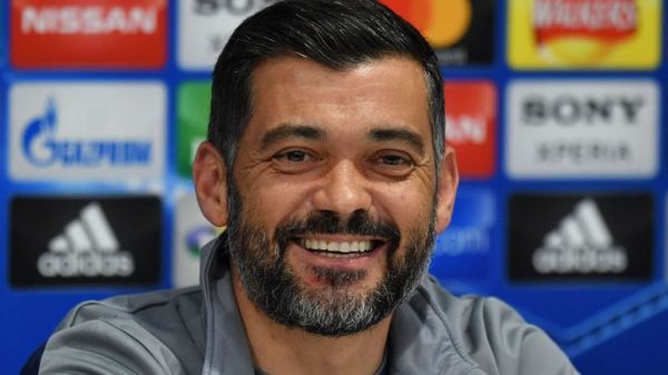  طعنه مربی پورتو به توتی  می‌دانید او چرا من را دوست ندارد