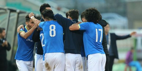  پورابوالقاسم به پرسپولیس می‌رسد  استقرار استقلال خوزستان در تهران